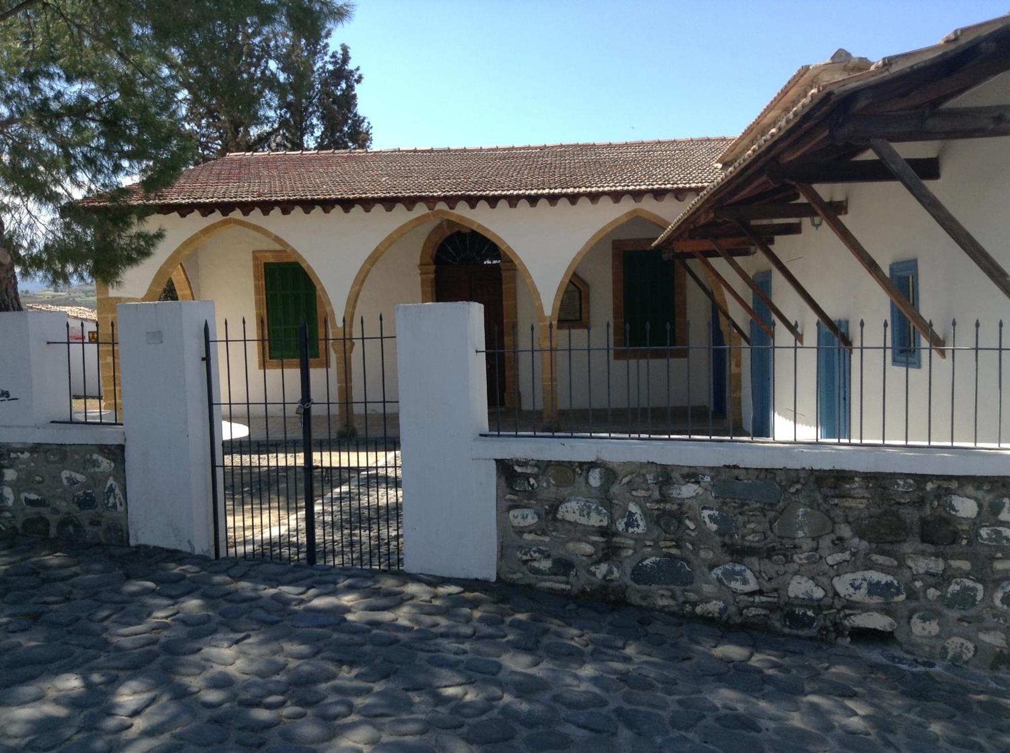 Guesthouse Gonia Pera Orinis Exterior foto